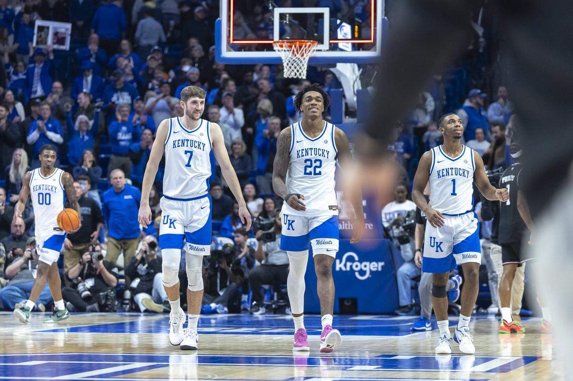 Kentucky players, from left, Otega Oweh, Andrew Carr, Amari Williams and Lamont Butler will play again at Vanderbilt on Saturday.