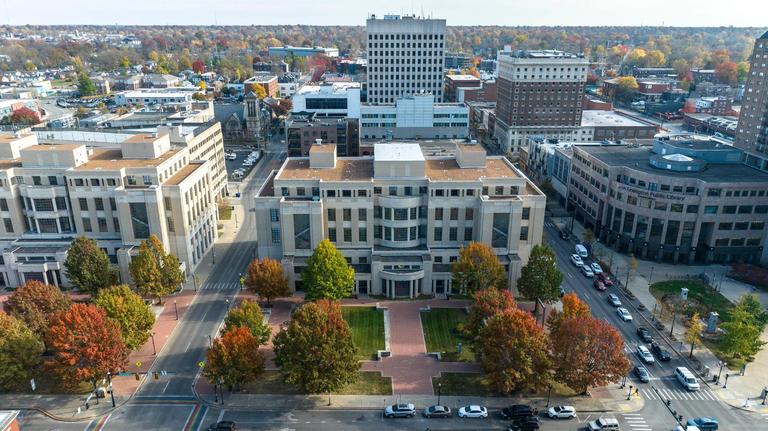 ‘Humanitarian crisis’ persists as Lexington judge recuses from property dispute