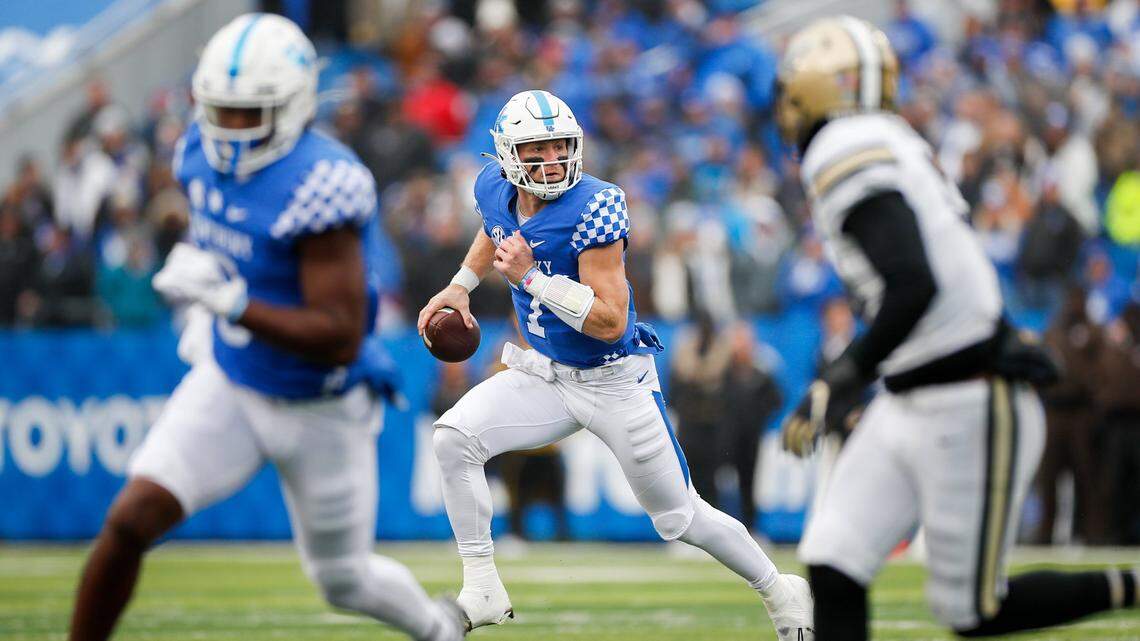 Live updates: Kentucky Wildcats vs. Vanderbilt Commodores college football
