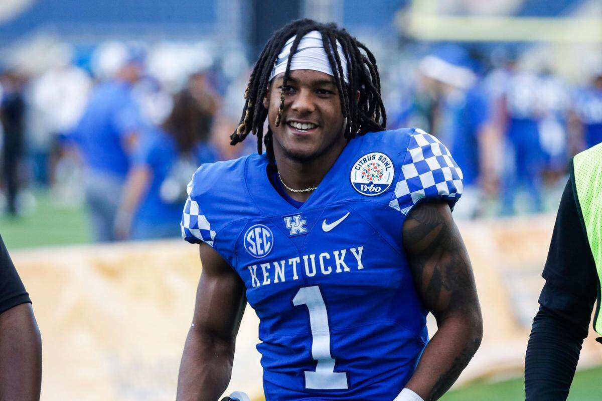 Wan’Dale Robinson capped his Kentucky career by helping lead the Wildcats to a late game-winning drive against Iowa in the Citrus Bowl.