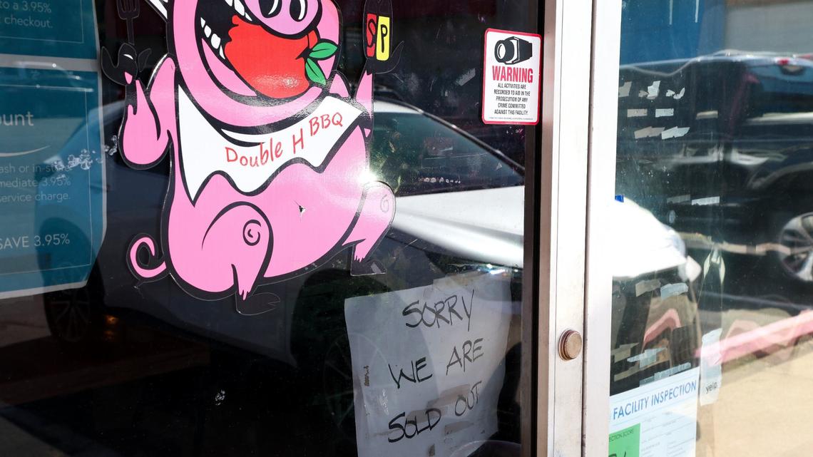 Double H BBQ on Lexington’s Versailles Road frequently sells out during the lunch rush. The barbecue restaurant is open weekdays during lunch hours only.