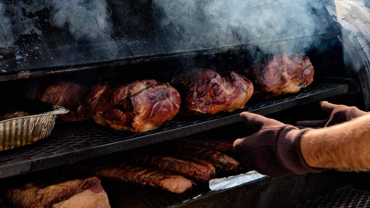 The Bluegrass BBQ Fest returns to Lexington for the first time since 2019. This year it’s moving from downtown to the Moondance Amphitheatre.