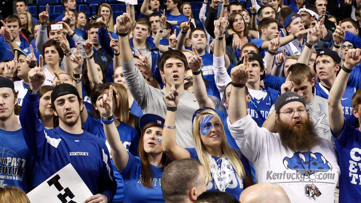 UK fans showing support as Kentucky defeated Georgia  79-49 on Thursday  March 1, 2012  in Lexington, Ky.  Photo by Mark Cornelison | Staff