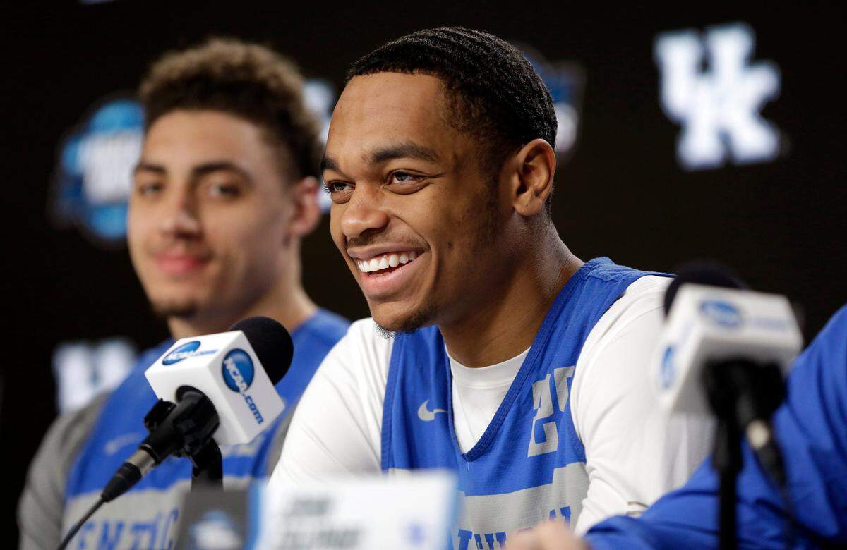 Former Kentucky forward PJ Washington, right, is projected as the No. 16 available prospect for the 2019 NBA Draft by the Hoopshype.com aggregate of mock drafts.