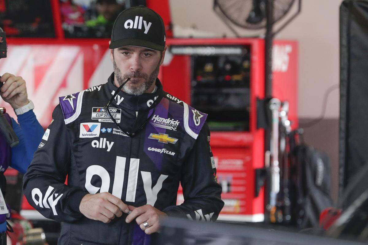 Jimmie Johnson finished in the top 10 in the first five Cup Series races at Kentucky Speedway. In the four most recent runnings of the Quaker State, Johnson has finished 32nd, 40th, 14th and 30th (last year).