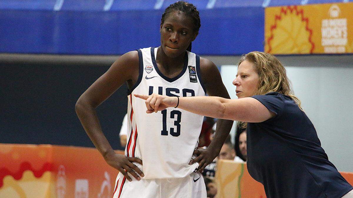 University of Kentucky freshman Rhyne Howard took instruction from Team USA assistant coach Cori Close during the United States’ tournament-opening win over Argentina on Wednesday night in Mexico City.