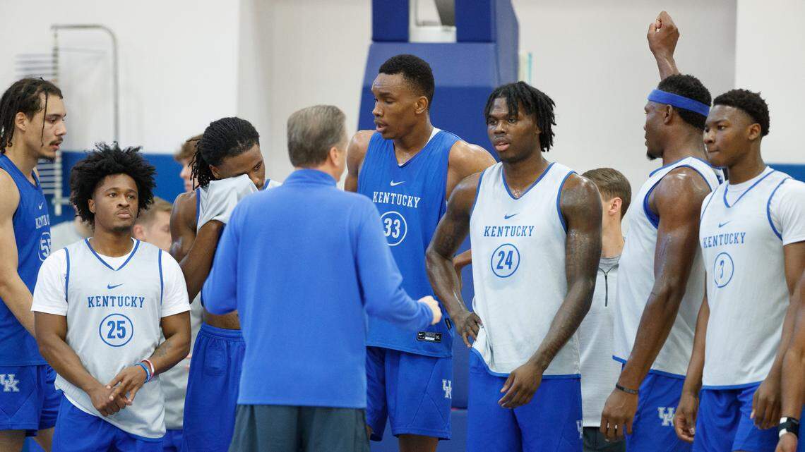 John Calipari speaks to the Kentucky basketball players during the team’s Pro Day event at the Joe Craft Center on Oct. 9.