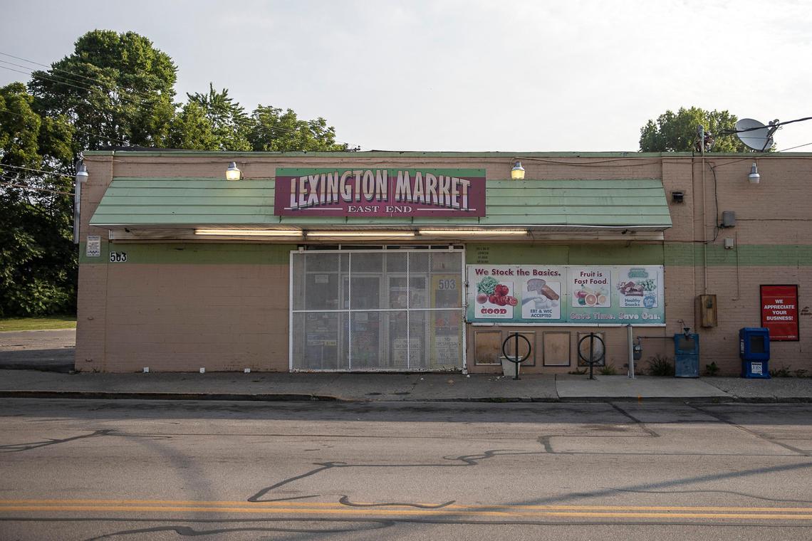 Lexington East End Market, also known as Pak ‘N’ Save, at 503 E. Third St. was placed on health department probation.