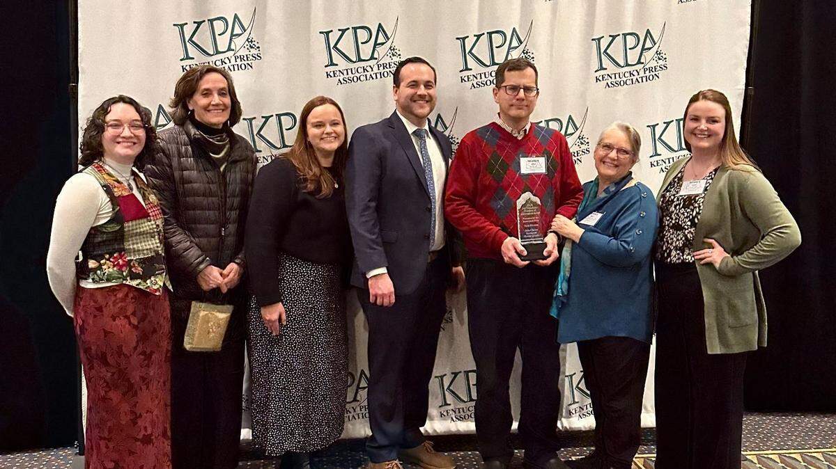 Herald-Leader staffers at the Kentucky Press Association banquet in downtown Lexington Friday, Jan. 24, 2024. From left: Reporter Kendall Staton, opinion editor Linda Blackford, reporter Monica Kast, managing editor Alex Valentine, reporter John Cheves, reporter Janet Patton and politics editor Tessa Duvall.