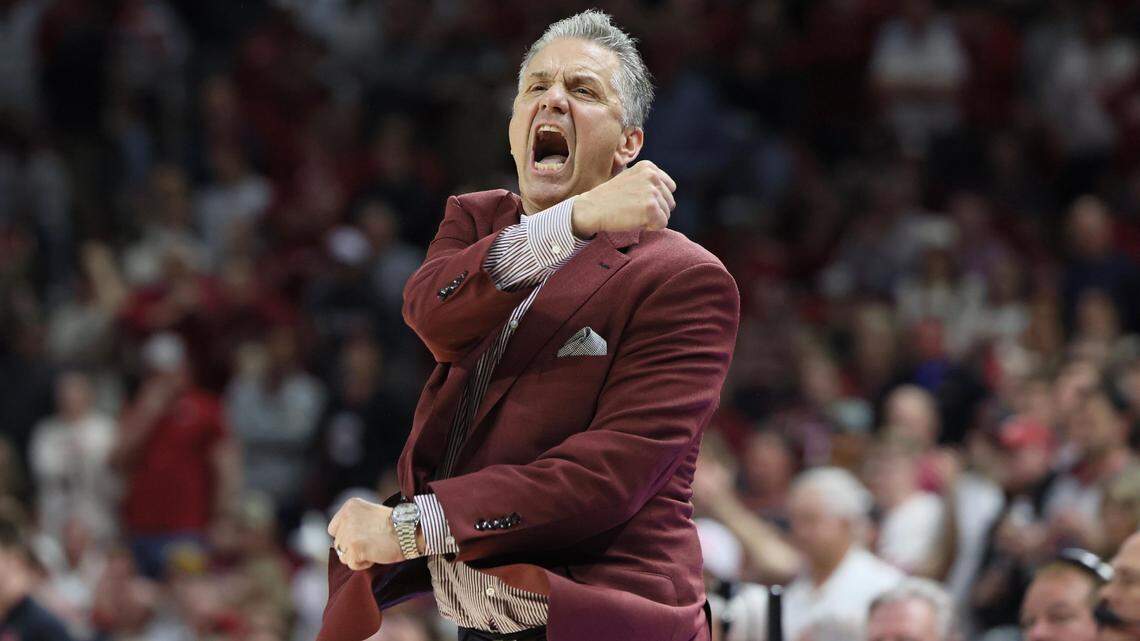 Where to watch, how to follow No. 12 Kentucky’s men’s basketball game vs. Arkansas