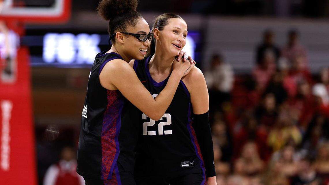 A Final Four contender has two ex-Kentucky Wildcats in its starting lineup