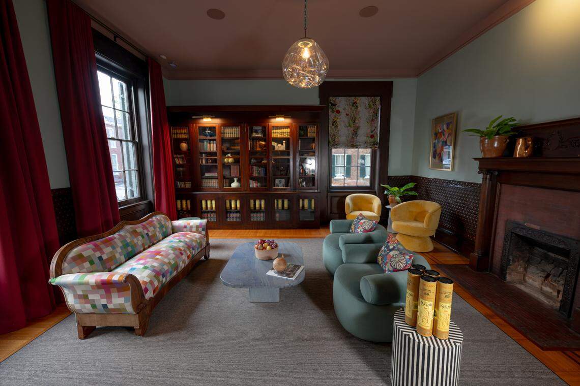 The Ashbrook Hotel’s library common space.