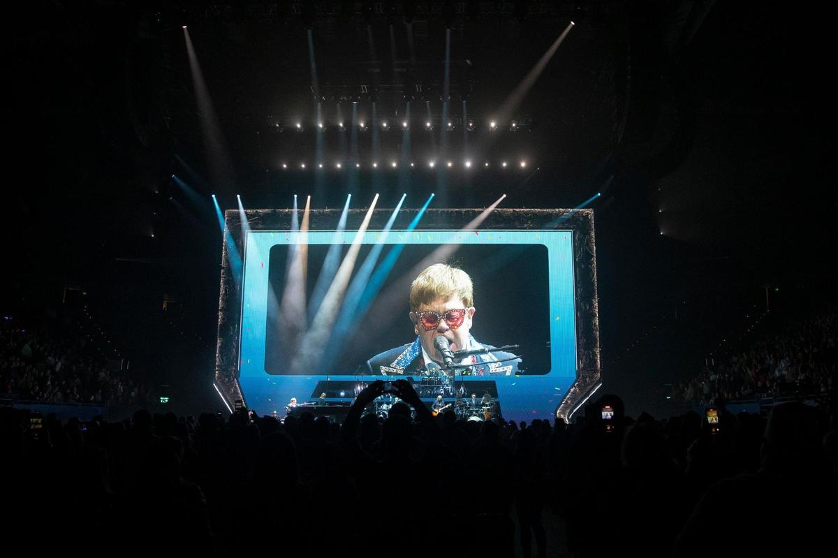 Elton John opened his concert in Rupp on Saturday night with “Bennie and the Jets.”