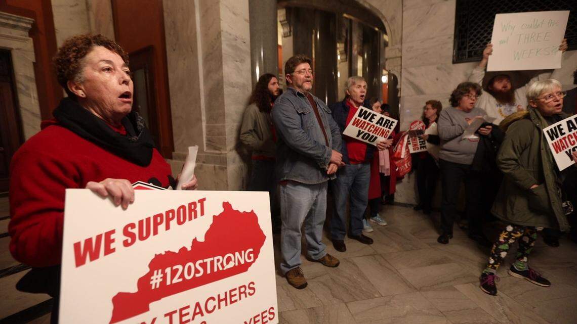 A crowd gathered to sing holiday carols in the Kentucky Capitol with lyrics changed to protest governor Matt Bevin’s surprise legislative session Monday evening.