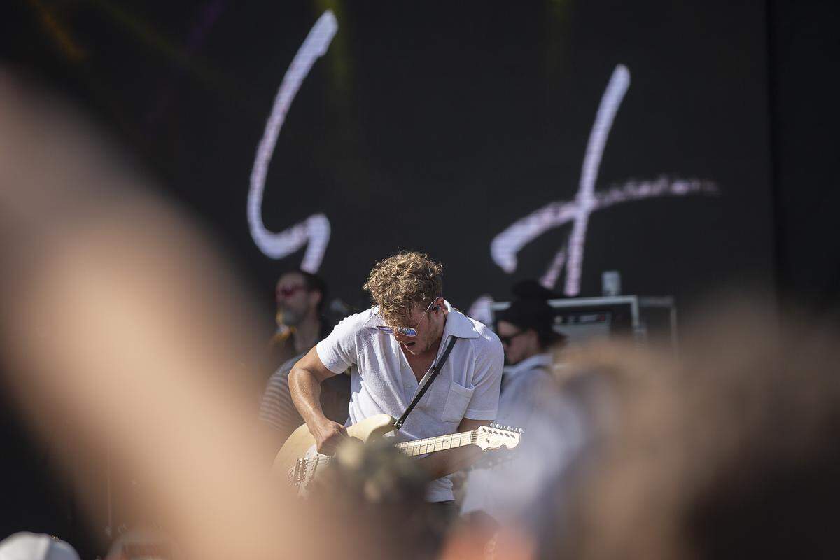 Anderson East Andrew Bird performs at the Forecastle Festival in Louisville, Ky., Sunday, July 14, 2019.