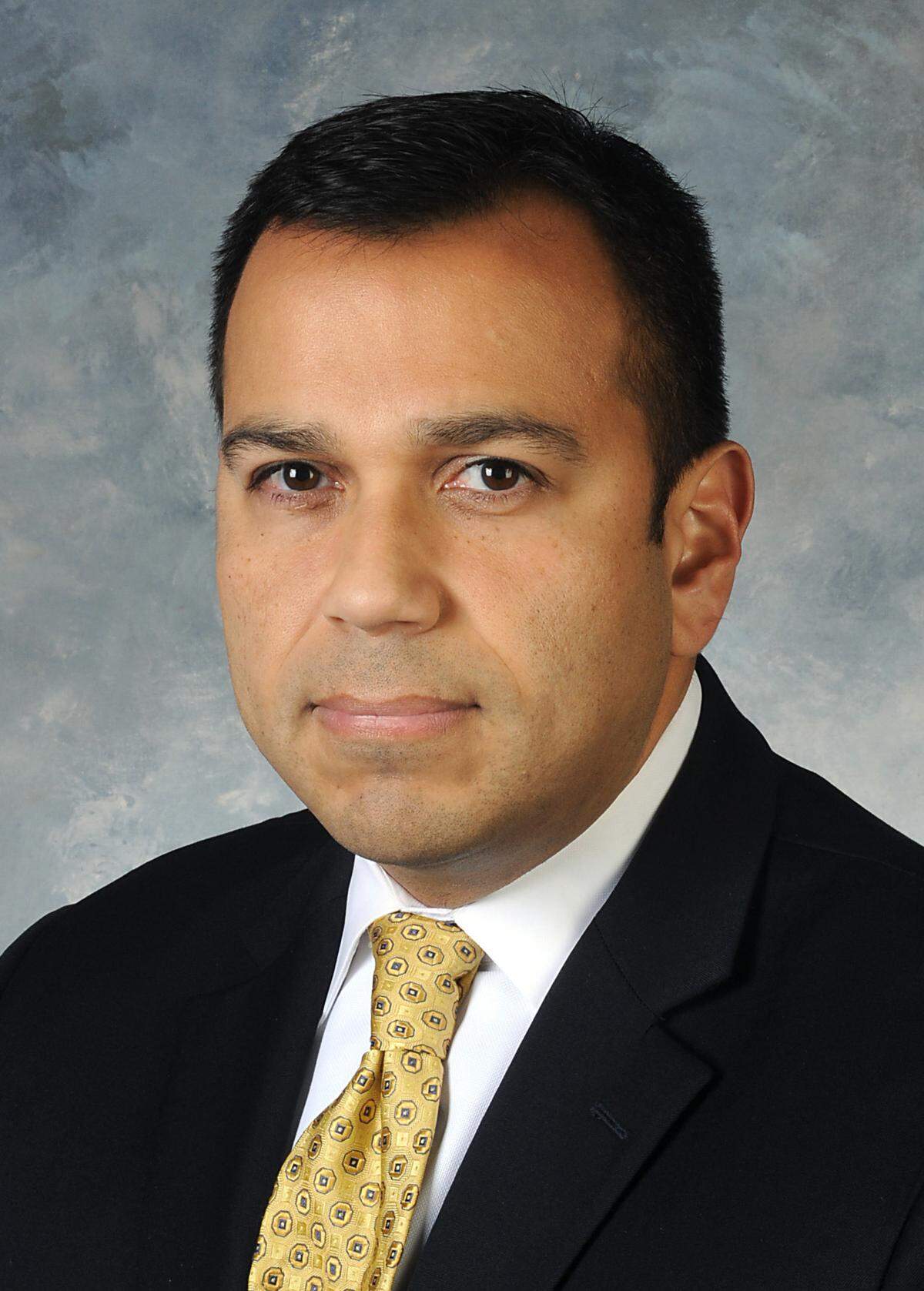 State Sen. Ralph Alvarado, R-Winchester