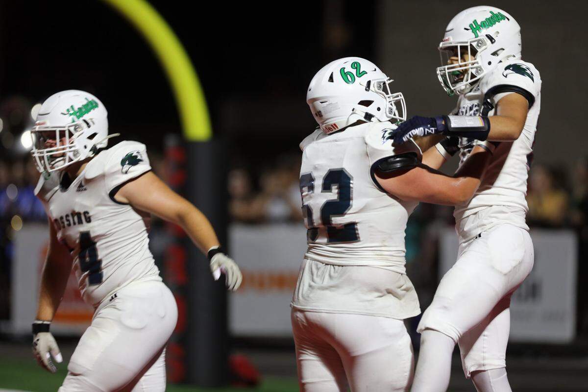 Great Crossing has bounced back from losing three of four games during the middle part of the season to advance to the quarterfinals of the Class 6A state playoffs. The Warhawks host Barren County next week.