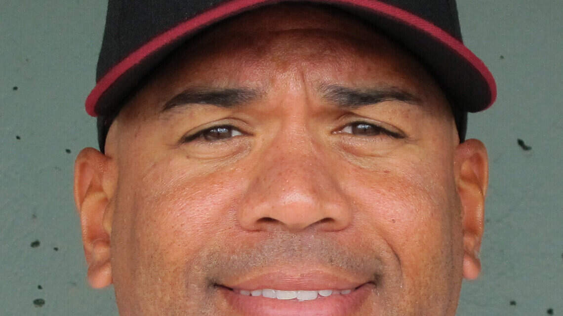 Legends name new manager, keep ex-major leaguer Hubbard as bench coach