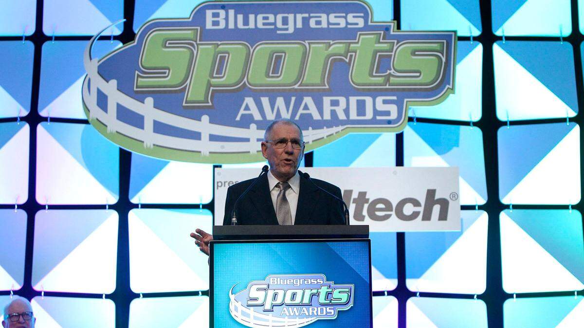 Herald-Leader sportswriter Jerry Tipton speaks after being presented the Tom Hammond Kentucky Sports Media Award during the 2018 Bluegrass Sports Awards at Lexington Center.