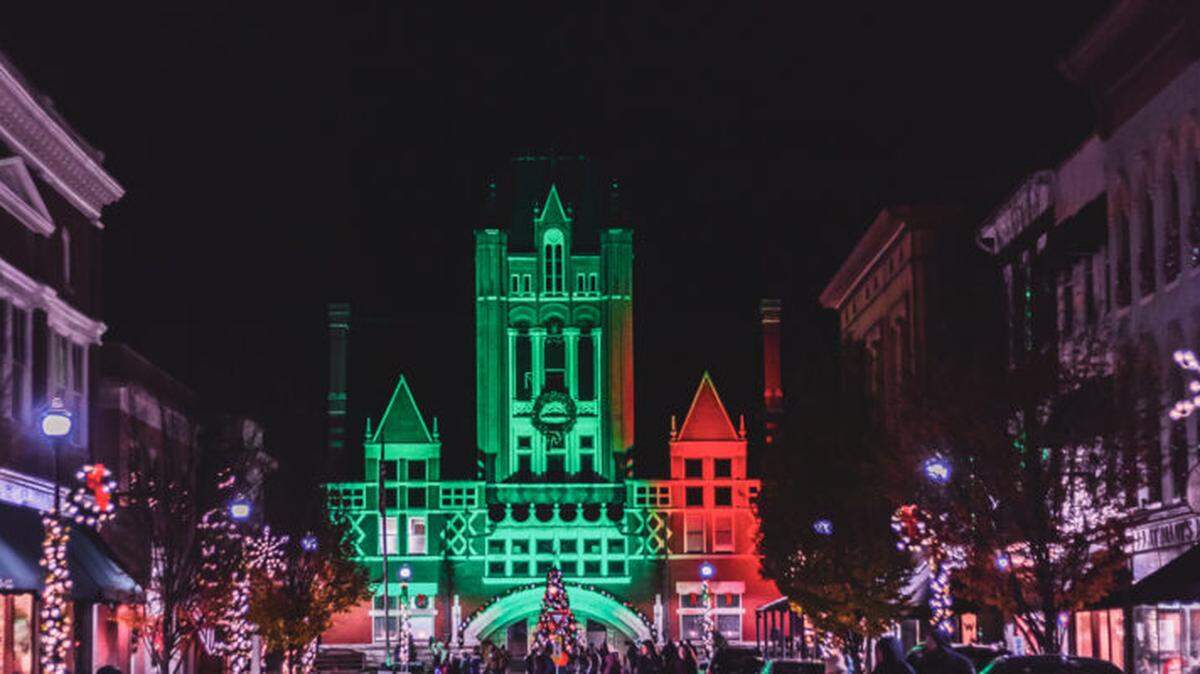 Bardstown will be featured in a live segment on NBC’s The TODAY Show as part of their “Merriest Main Street” series. 