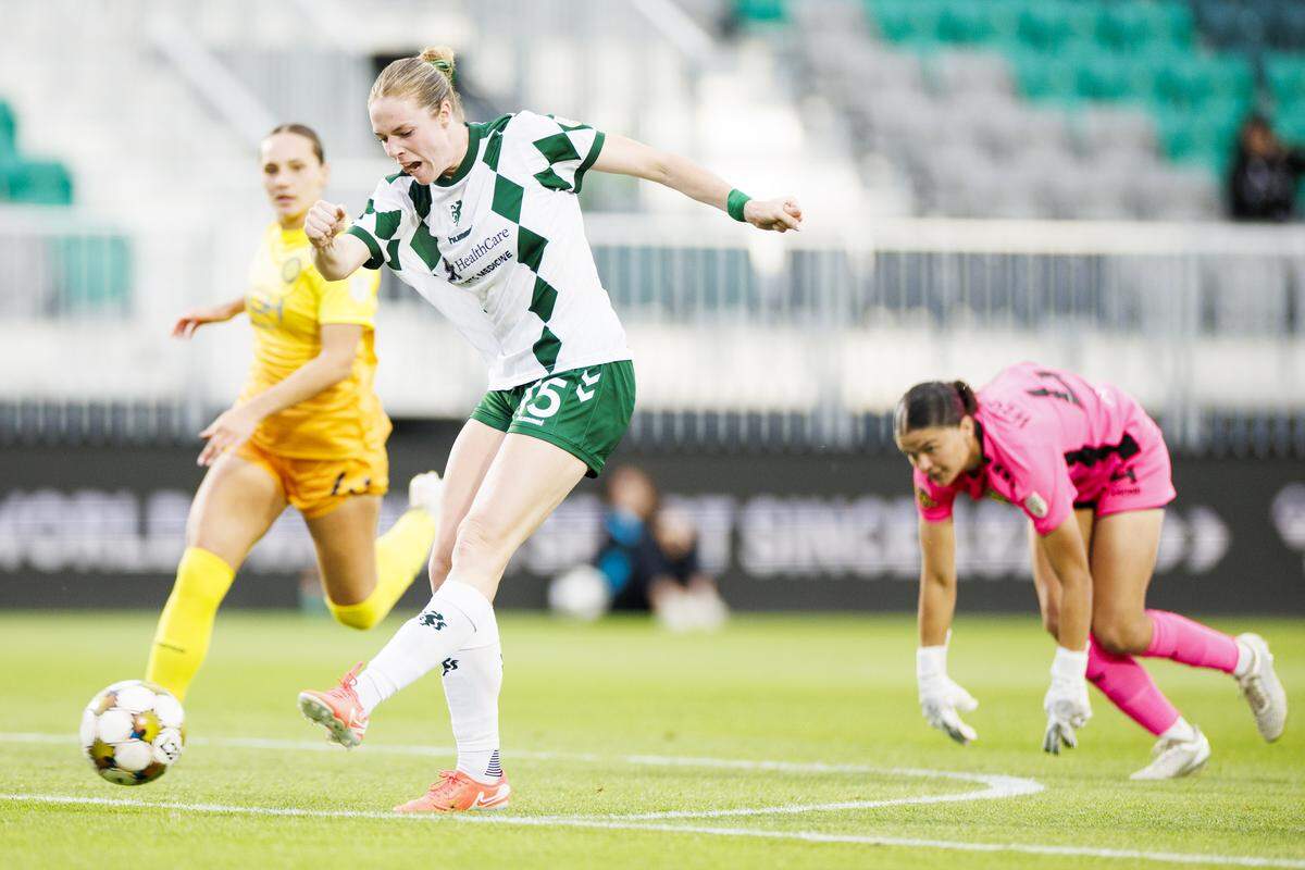Lexington Sporting Club forward Catherine Barry scored 16 goals for LSC during the 2025-26 Gainbridge Super League regular season.