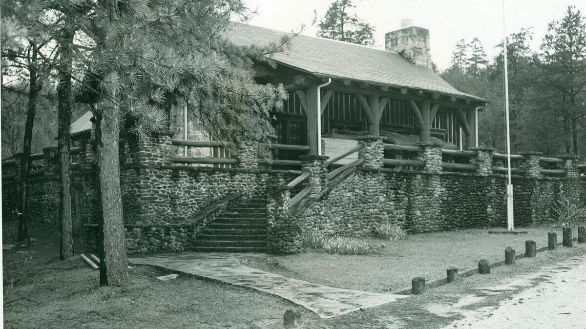 The Civilian Conservation Corps, part of President Franklin Roosevelt's New Deal, built roads, bridges, shelters and trails at Pine Mountain State Park as well as log cabins and a main office building, which was built with native sandstone and chestnut logs. The building is now the upper lobby next to the lodge dining room.