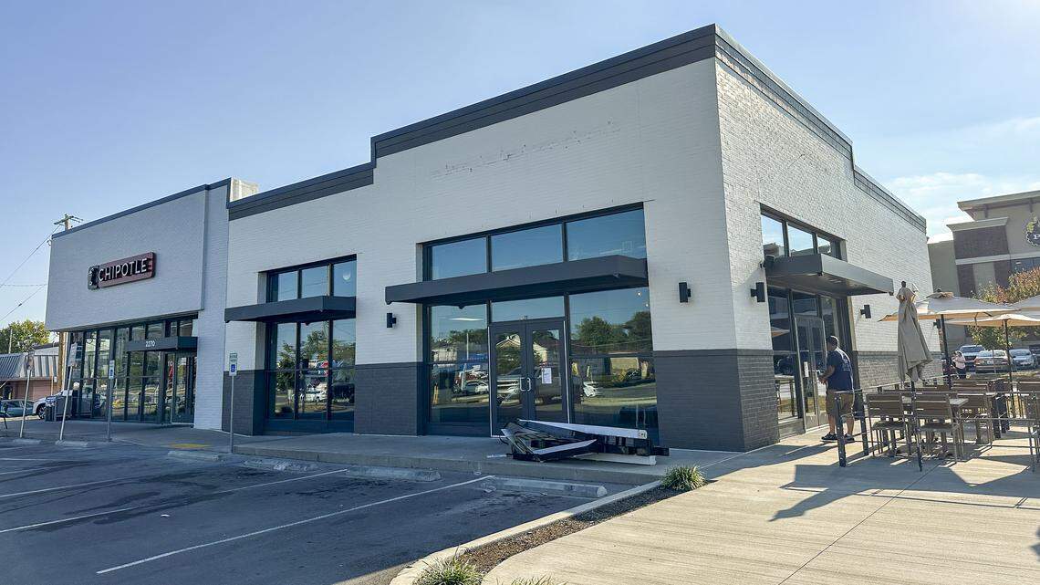 Maple Street Biscuit Company was located in the Zandale Shopping Center, next door to Chipotle Mexican Grill. A sign on the door of the breakfast restaurant on Thursday, Sept. 18, in Lexington, Ky., says it is closed. 