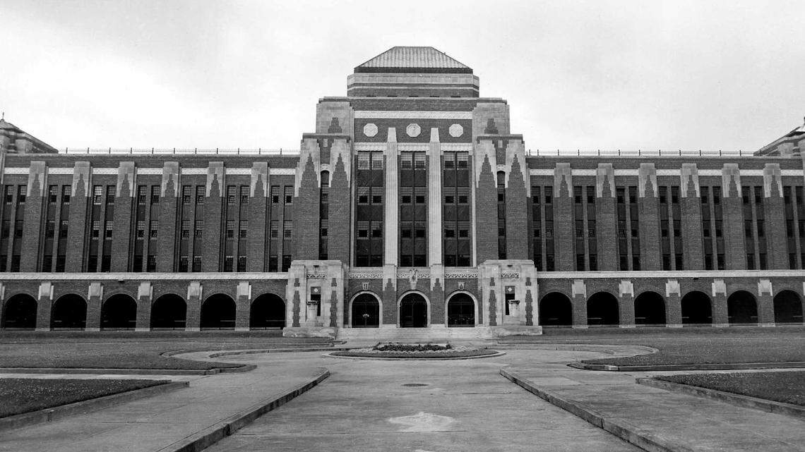 He spent 10 years working at Lexington’s pioneering Narco Farm. Now he’s saving its history