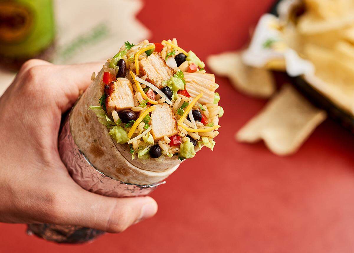 In honor of the opening of the Moe’s Southwest Grill on Harrodsburg from April 19 to 22, the location will feature $5 burritos for guests who show their Moe’s app at the register. The Rockin’ Rewards app also lets you order ahead and earn rewards so the mo’ you eat, the mo’ Moe you earn.