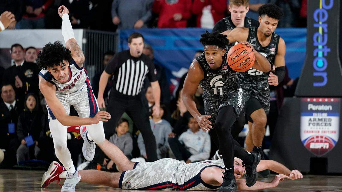 The John Clay Podcast: Kentucky-Michigan State basketball preview; DJ Wagner commits