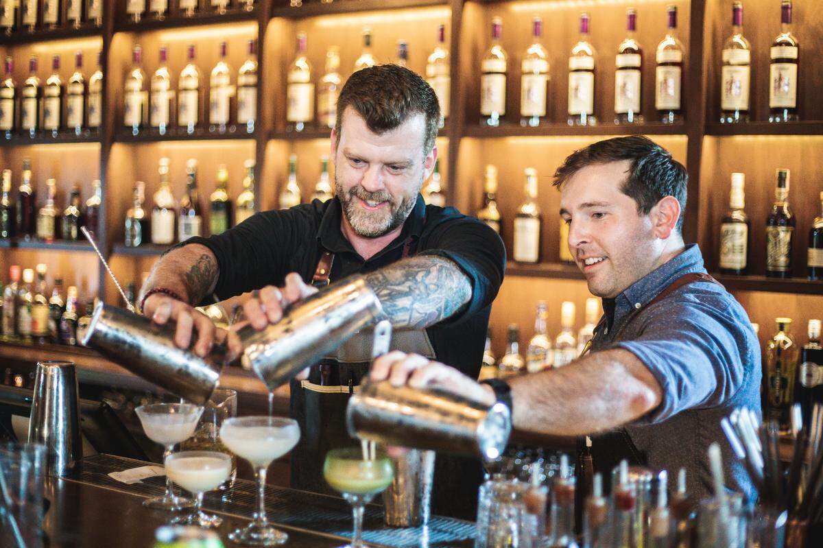 Explore the bourbon and dining options in Covington, Frankfort and Bardstown, including The Bar at Willett, where you can get craft cocktails and a great lunch.
