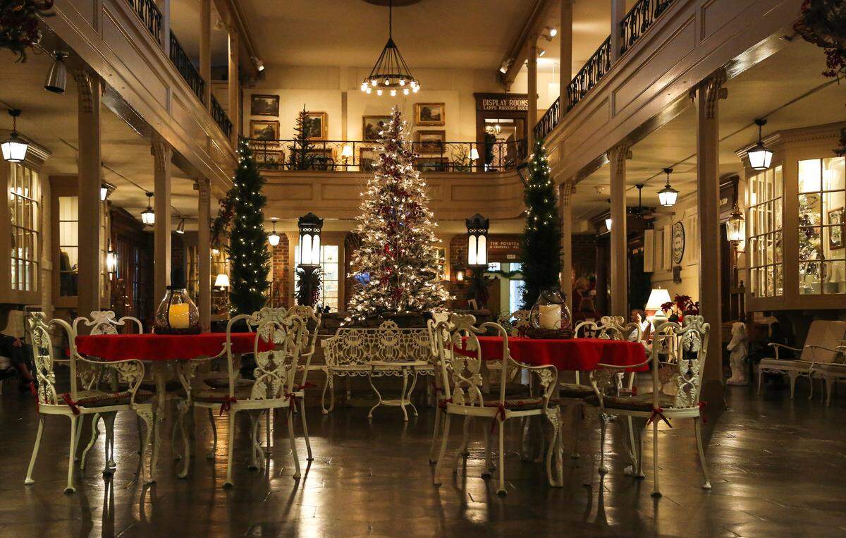 The courtyard at Scearce Wakefield Gallery is festively decorated for the holidays.