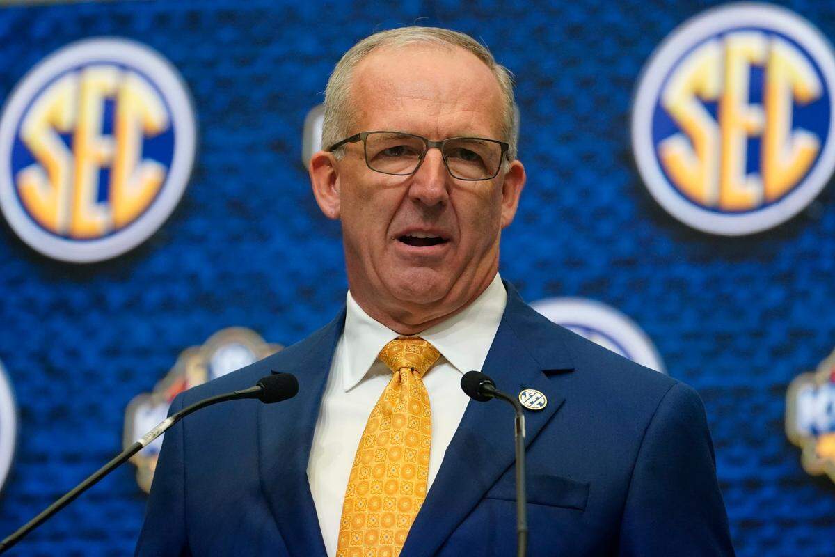 Southeastern Conference Commissioner Greg Sankey has said the NCAA needs to take a “fresh look” at expanding its basketball tournament.