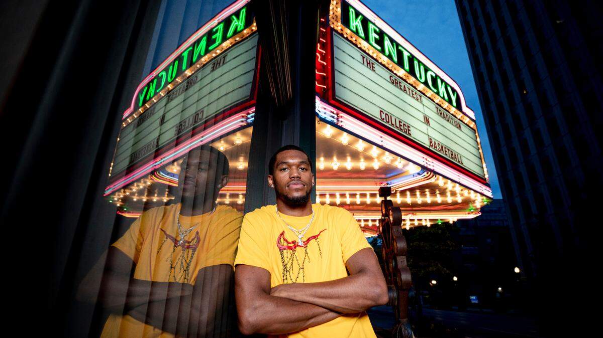 Mirror, mirror on the wall: Who can handle media questions well?