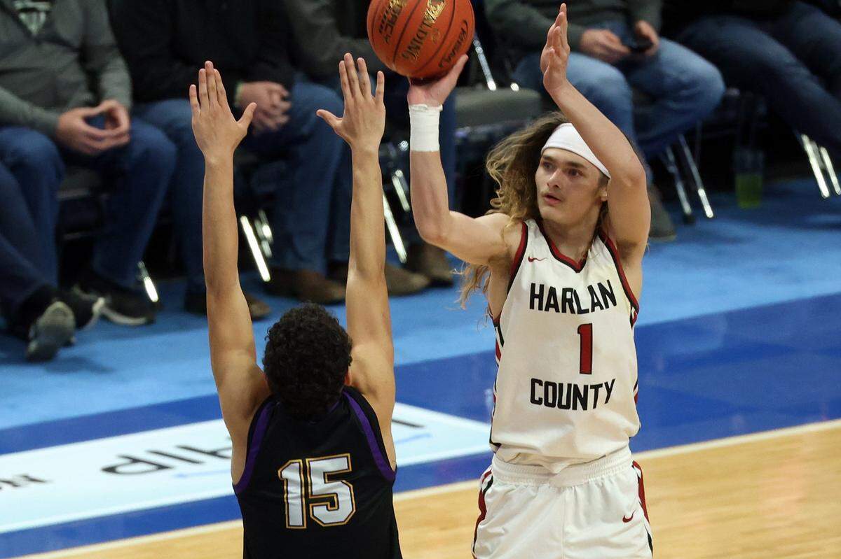 Harlan’s Reggie Cottrell (1), shown here during a 2024 quarterfinal game in the Boys’ Sweet 16 state basketball tournament, was a starter for the team that finished as the state runner-up.
