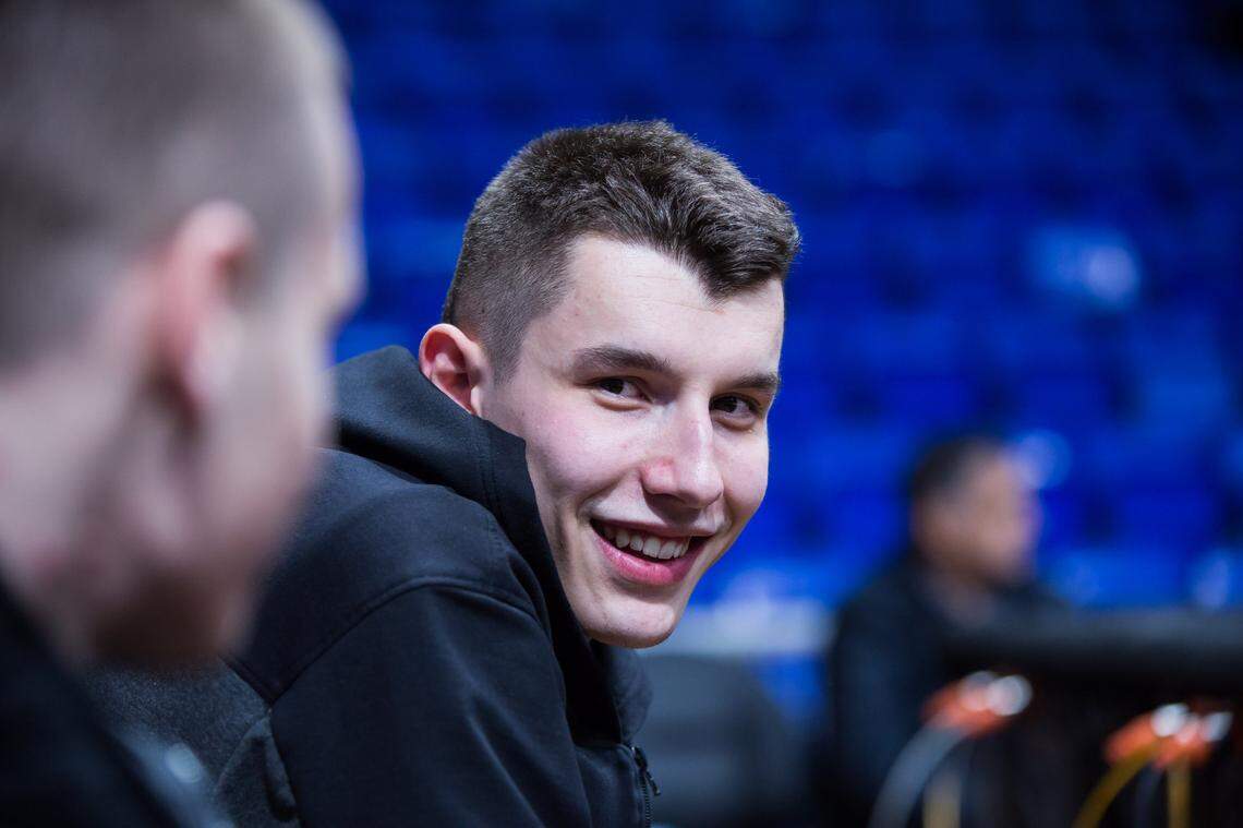 Zvonimir Ivisic committed to the Kentucky men’s basketball team in August for this coming season. Ivisic was listed on his 2023 NBA Draft profile page as being 7-foot-2 and 220 pounds.