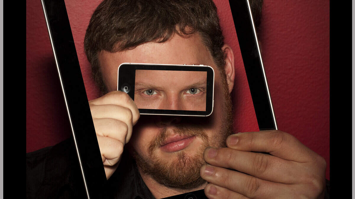Actors Guild of Lexington artistic director Eric Seale will perform "The Agony and Ecstacy of Steve Jobs" May 10-20 at the the theater on Old Harrodsburg Road. Photo illustration by Hillary Brown.    