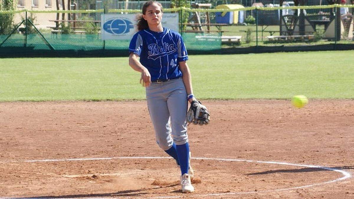 University of Kentucky softball recruit Alexia Lacatena will play for Italy in the Olympics this summer in Tokyo before enrolling at UK.