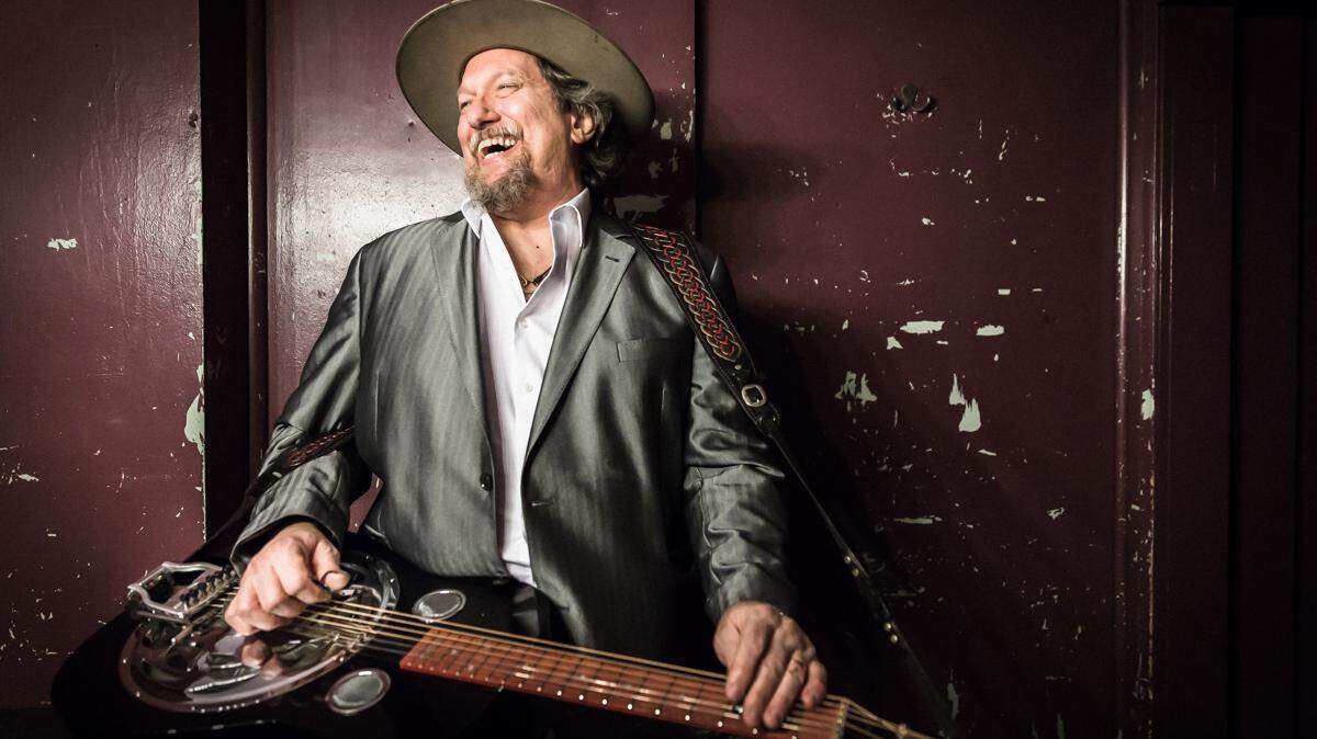 Bluegrass artist Jerry Douglas will kick off a free concert series in Georgetown before he begins a new tour with John Hiatt to promote their new album.