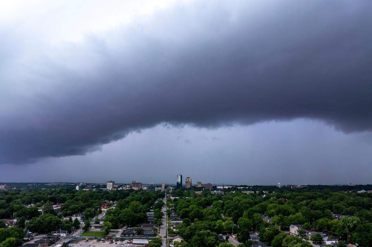 Severe weather and tornadoes moved through Kentucky on Sunday afternoon and Sunday night.