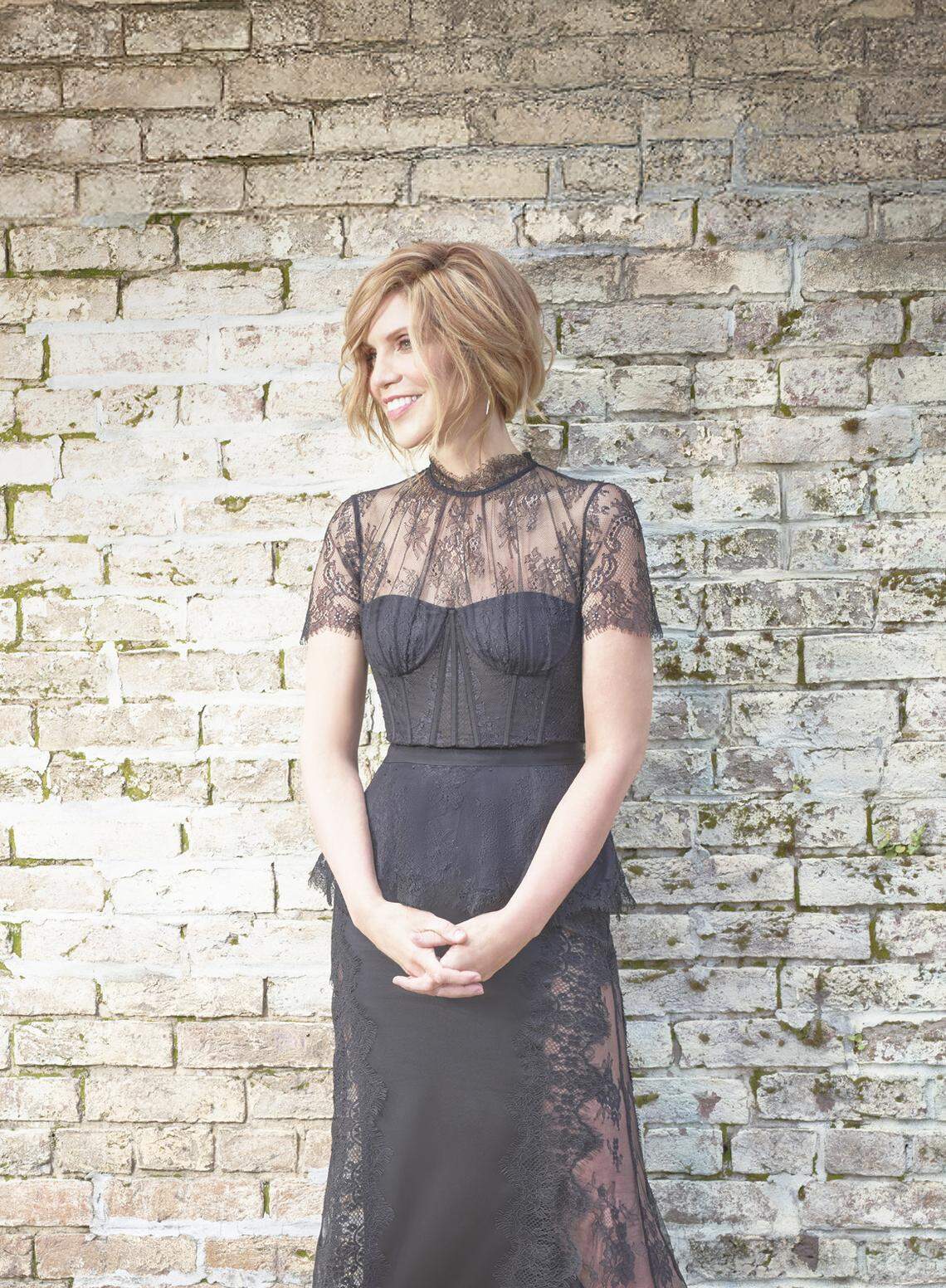 Alison Krauss and Union Station featuring Jerry Douglas and Willie Watson will play PNC Pavilion in Cincinnati on June 3.