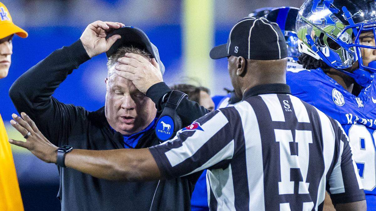 Kentucky coach Mark Stoops saw the Wildcats take a 16-13 overtime loss to then-No. 21 Texas last week in a game in which UK outgained the Longhorns 395 to 179 yards and won the first-down battle 26 to eight.
