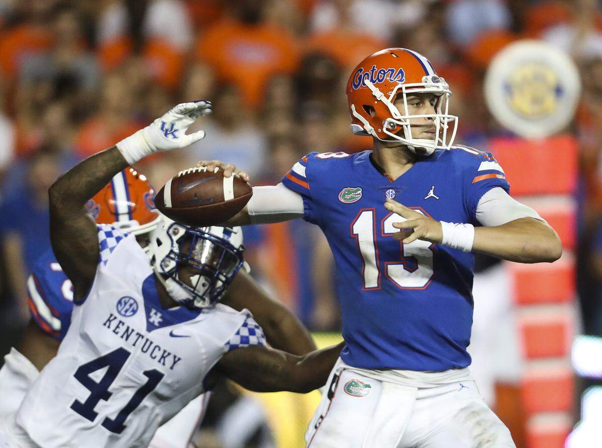 Kentucky linebacker Josh Allen (41) was named SEC Defensive Player of the Week after recording five tackles, 1.5 tackles for loss, a quarterback sack, a forced fumble, a pass breakup and a quarterback hurry in UK’s 27-16 win over No. 25 Florida.
