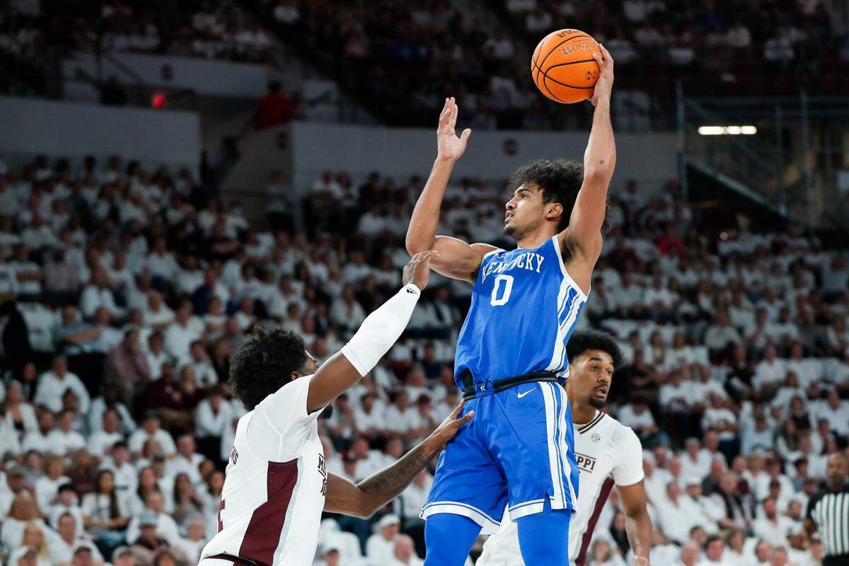 Kentucky’s Jacob Toppin competes against Mississippi State on Wednesday, Feb. 15, 2023, in Starkville, Miss.