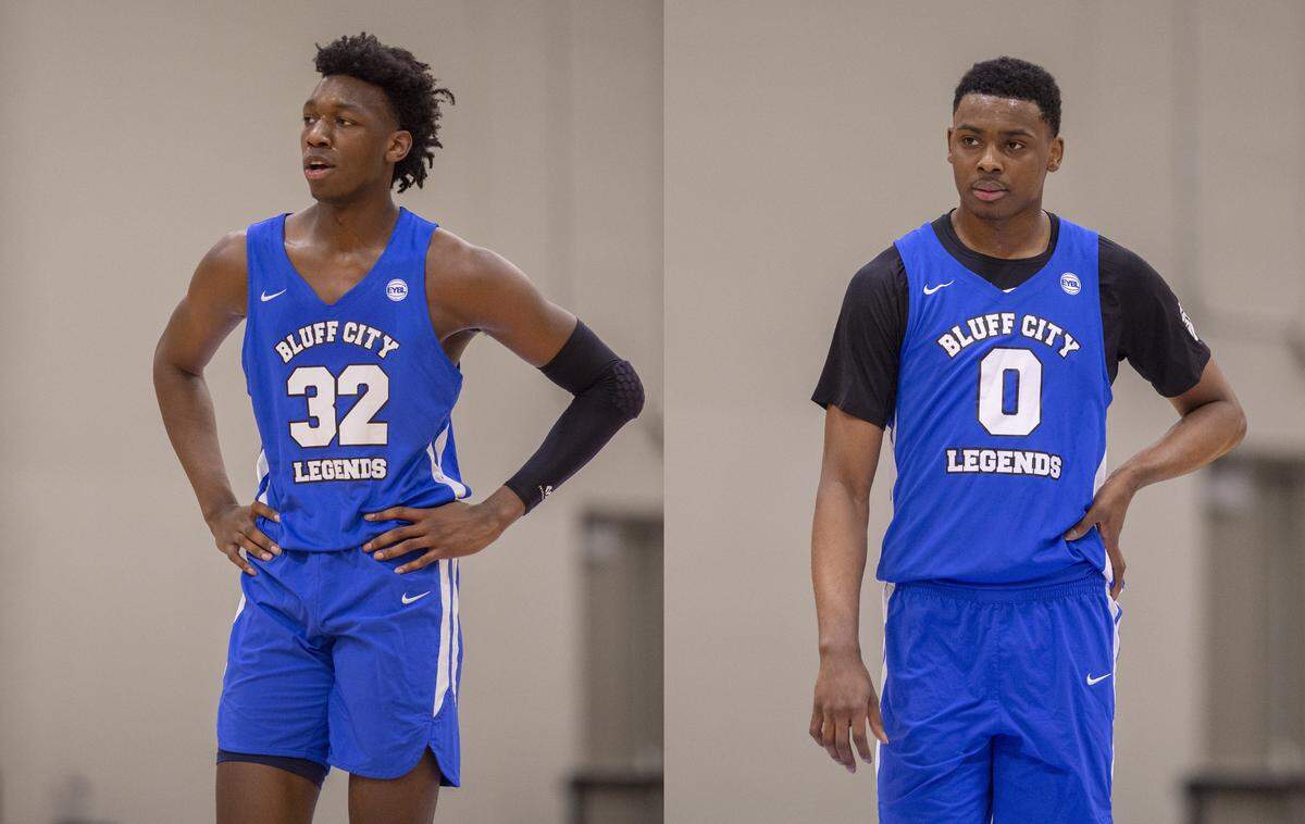 James Wiseman, left, and DJ Jeffries both played for the Bluff City Legends — formerly Team Penny — on the Nike circuit last summer.
