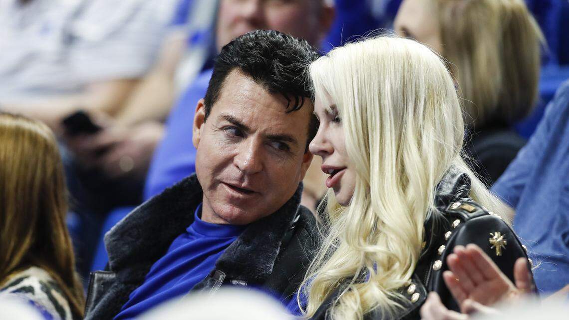 UofL wants to rebuild relationship with Papa Johns founder John Schnatter