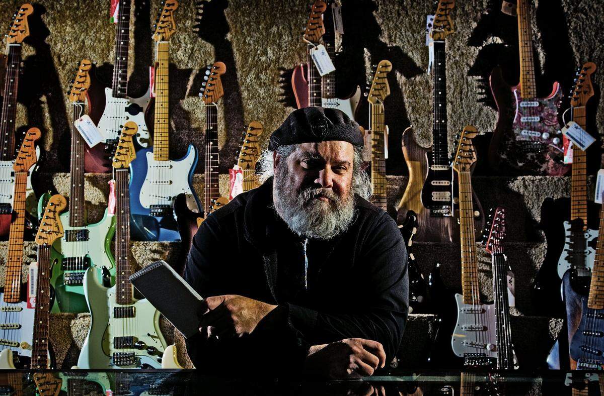 For 40 years, music critic Walter Tunis has been writing about concerts from the perspective of an audience member.