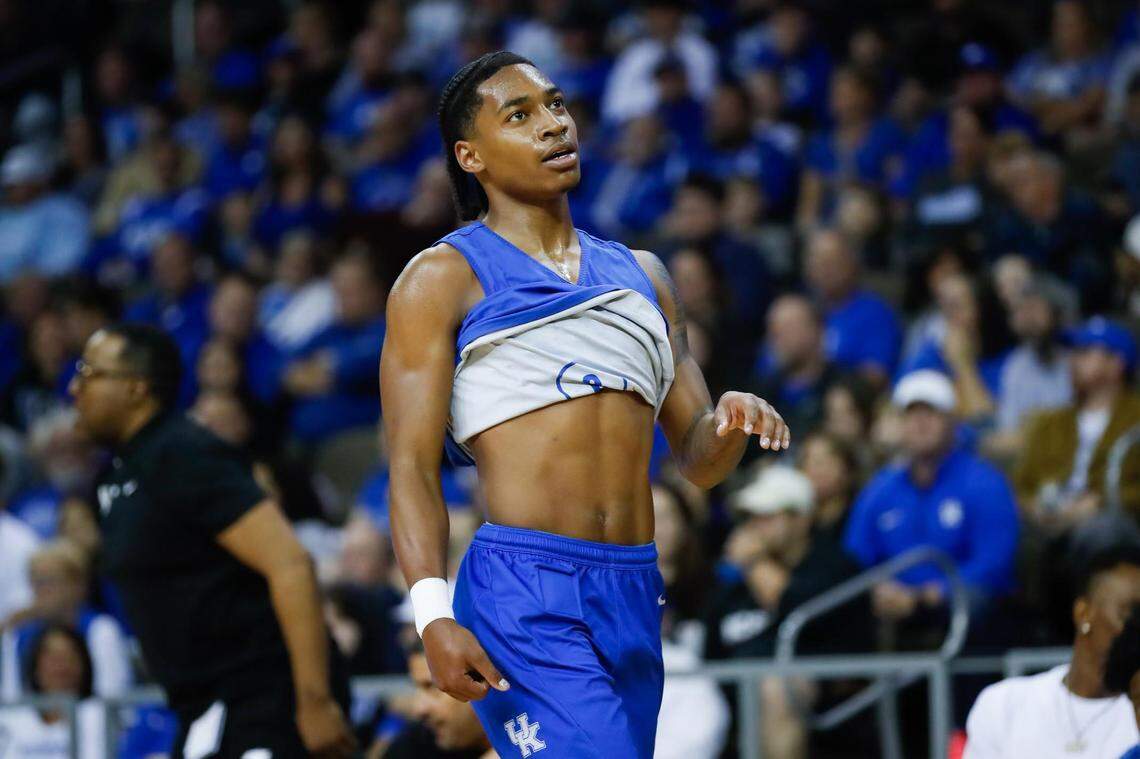 Rob Dillingham was one of the standouts at Kentucky’s Blue-White Game at Truist Arena on Saturday night.