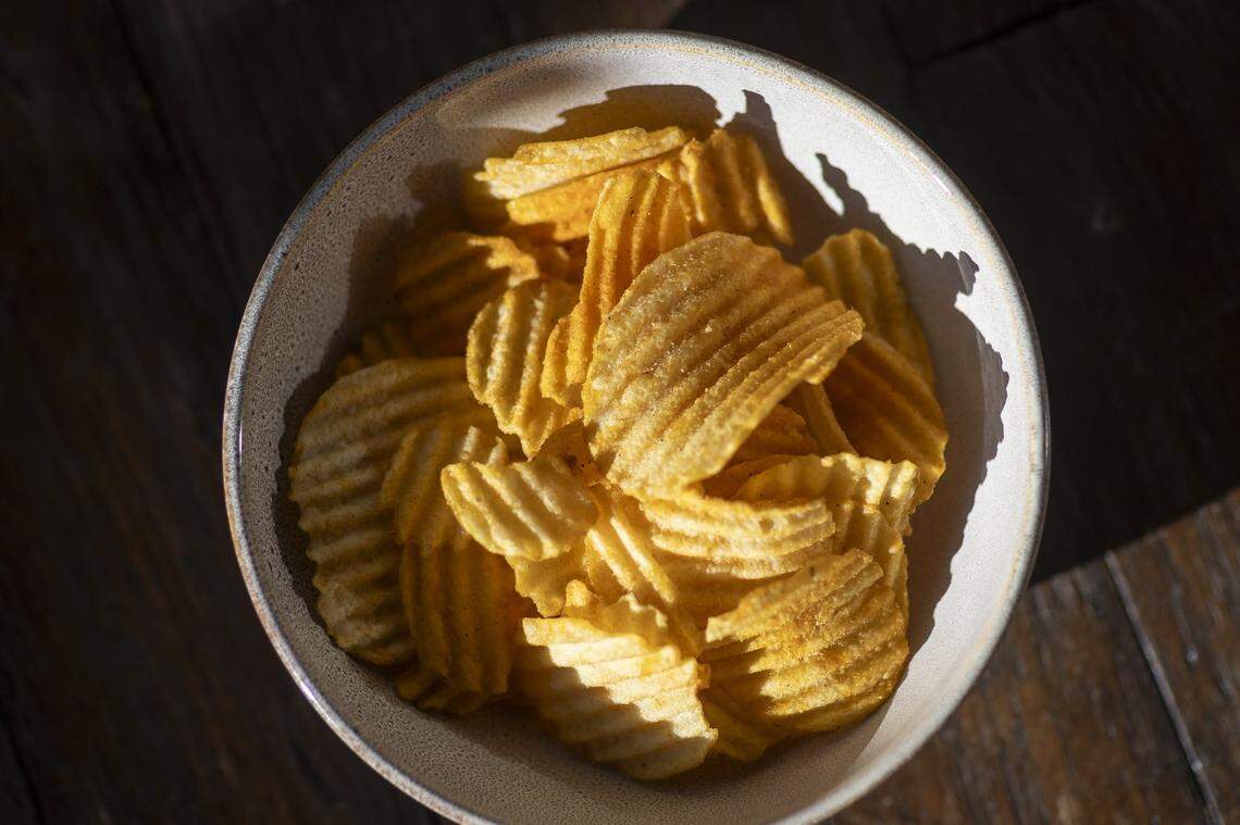 Jail Breaker Bands Cell Boss Blend potato chips pay homage to founder Jamie Mosley’s background as a jailer in Laurel County, Ky. 