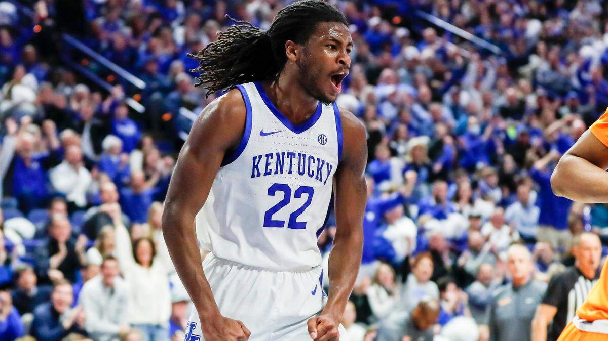 Kentucky pops No. 10 Tennessee early, holds off the Vols for another statement victory